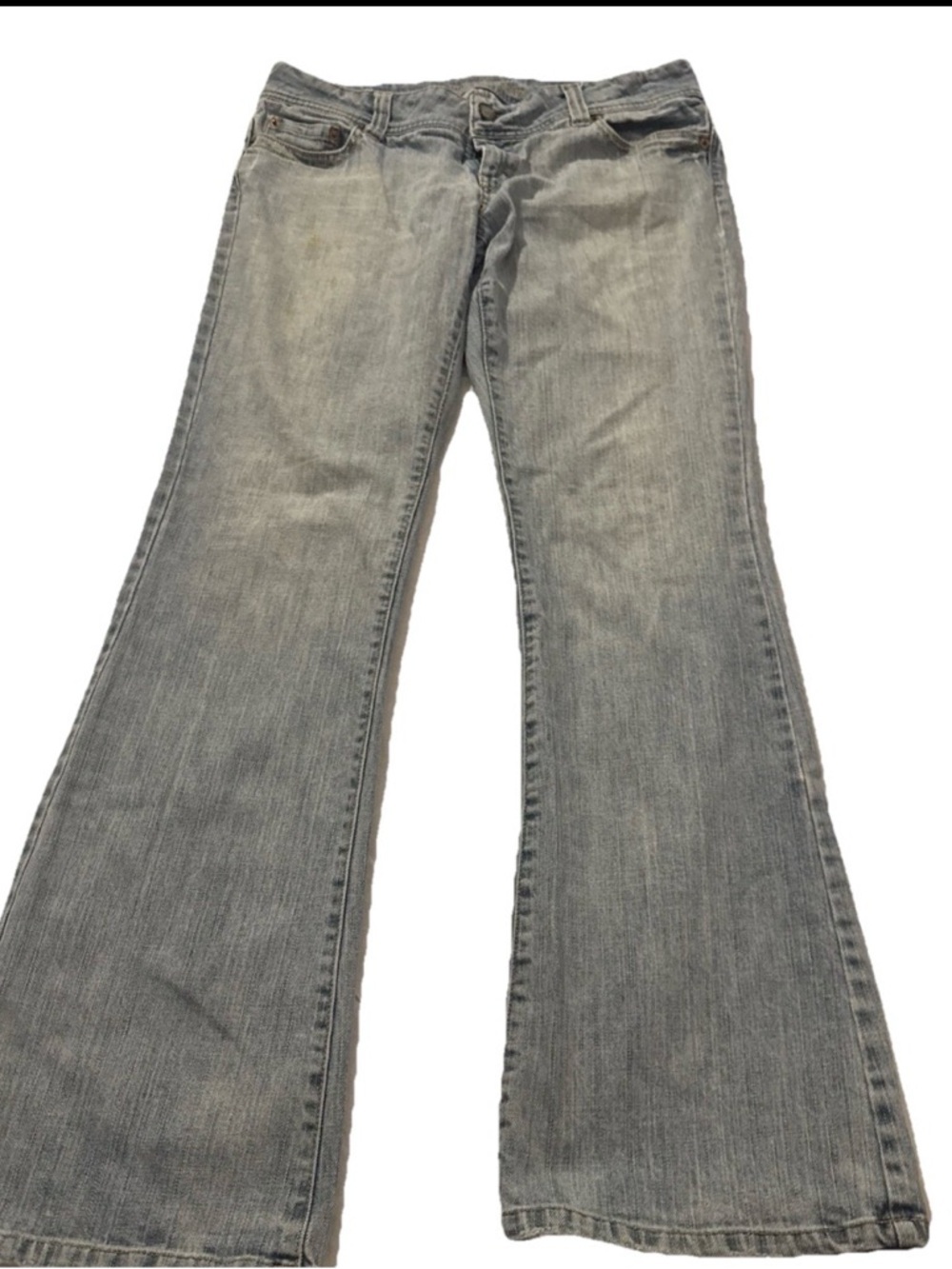 America Eagle Women’s Jeans Bellbottoms Size 10 -Long Distressed Y2K, 2000’s